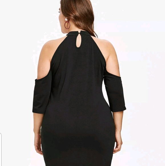 Plus Size Sexy Dress - Picture 2 of 7